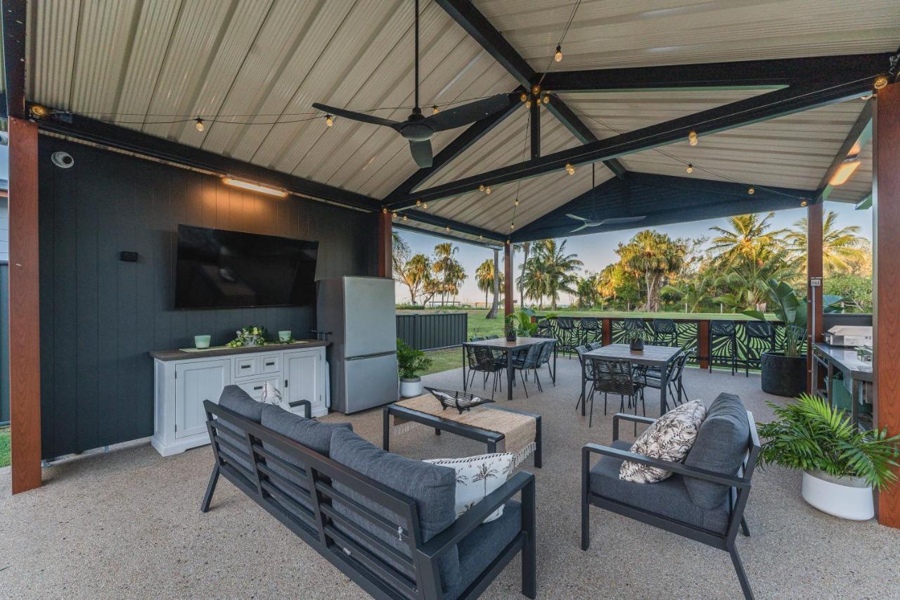 Kinka Palms Motel Yeppoon Bagian luar foto